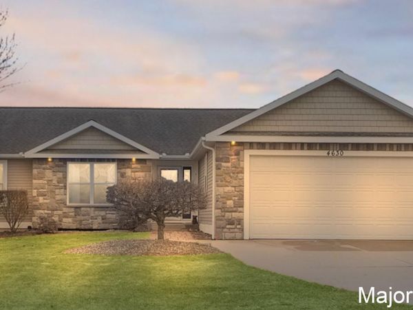 4630 100th Street SE, Caledonia, MI 49316
