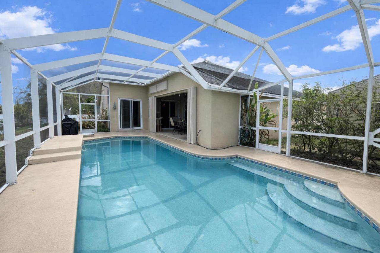 301 SW Buzby Court, Port Saint Lucie, FL 34953 Photo