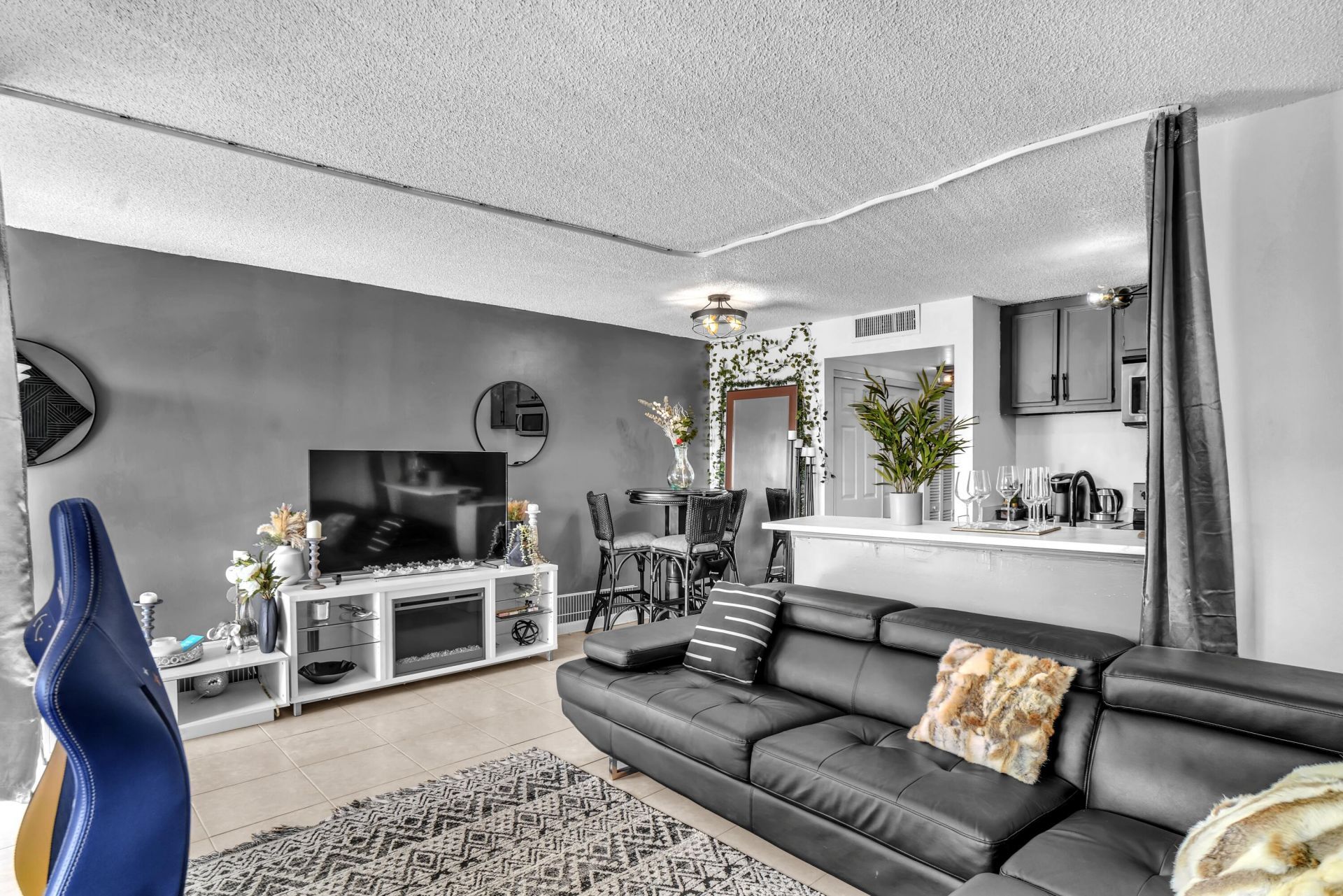 1423 Meadows Circle W, Boynton Beach, FL 33436 Photo