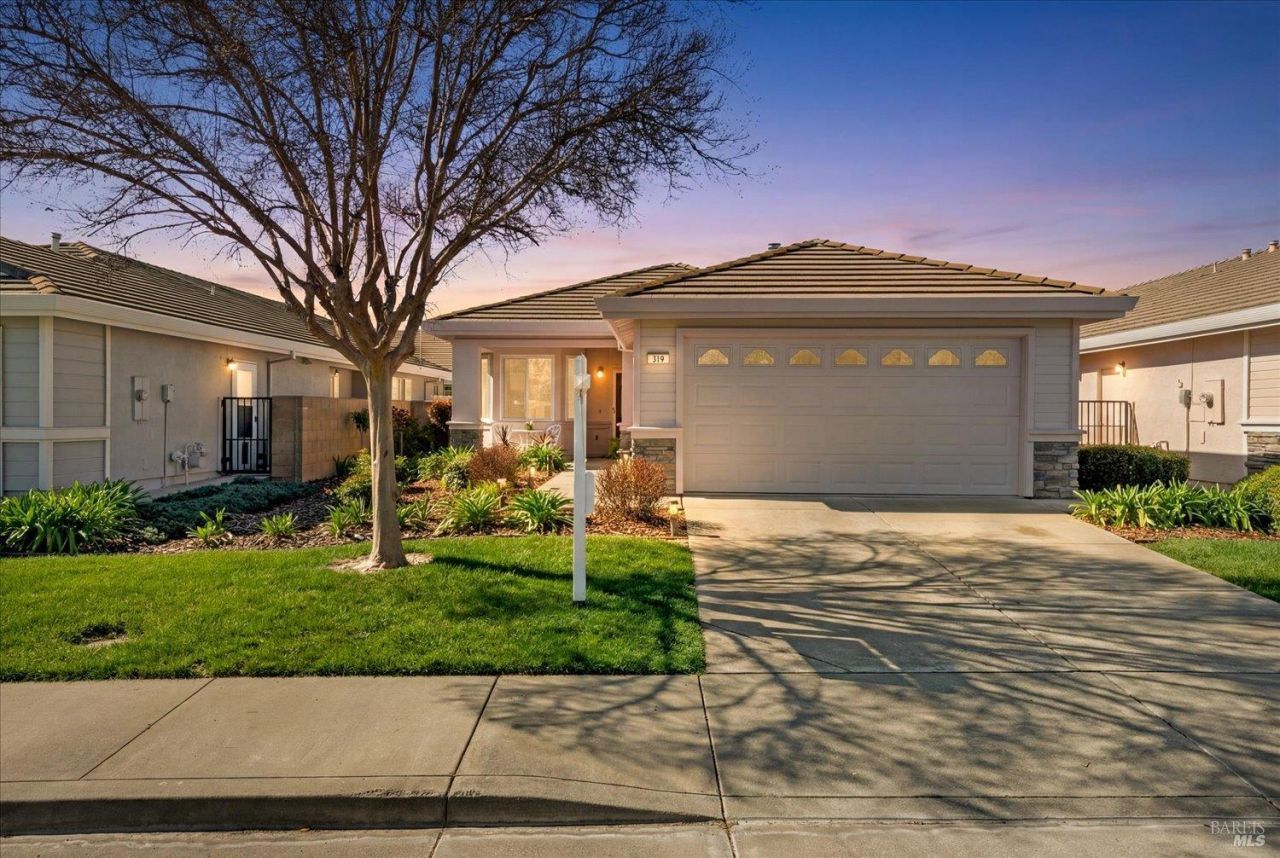 319 Trellis Lane, Vacaville, CA 95687 Main Photo