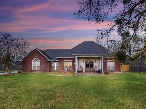 627 Josh Street, Lake Charles, LA 70611