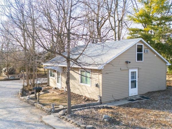 814 S MAIN Street, Eureka, IL 61530