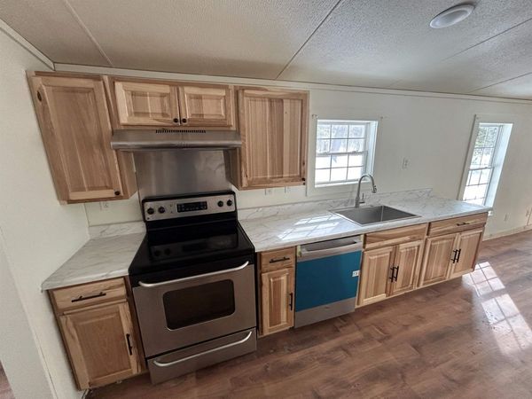 49 NH 175 Route, Campton, NH 03223