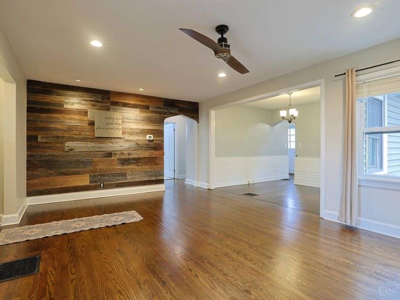 26 W Mills Avenue, Wyoming, OH 45215 Photo 10