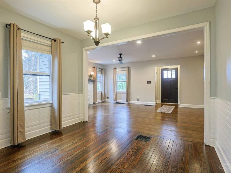 26 W Mills Avenue, Wyoming, OH 45215 Photo 13