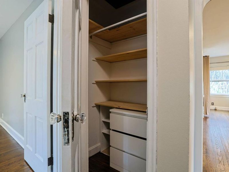 26 W Mills Avenue, Wyoming, OH 45215 Photo 25