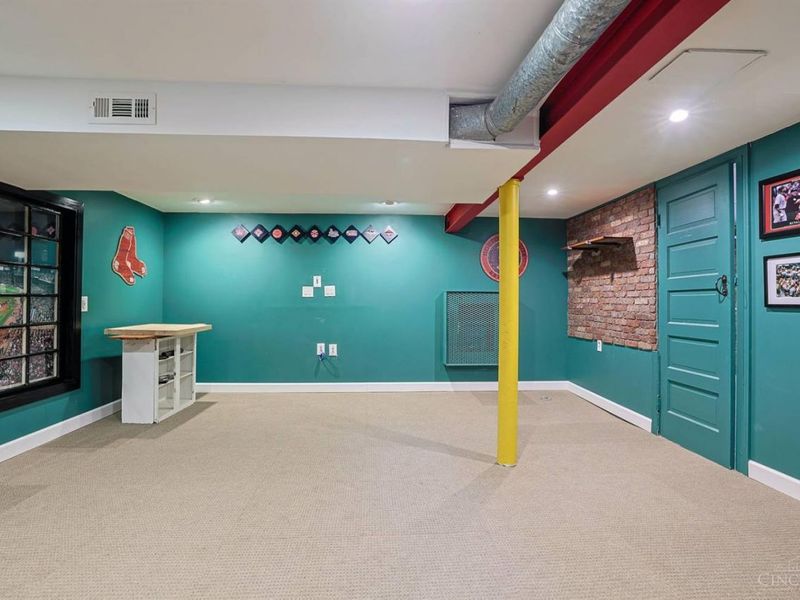 26 W Mills Avenue, Wyoming, OH 45215 Photo 27