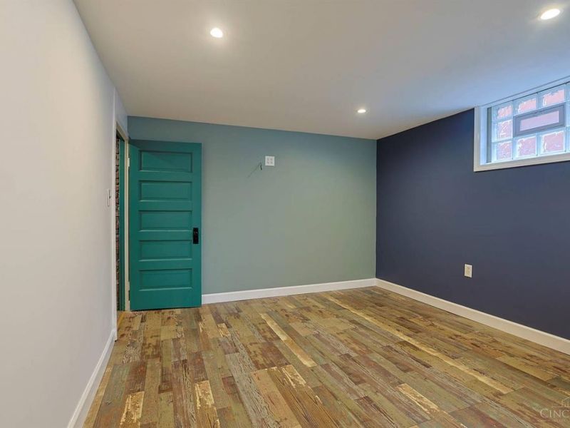 26 W Mills Avenue, Wyoming, OH 45215 Photo 29