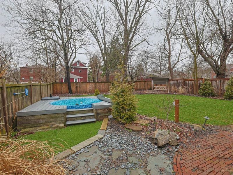 26 W Mills Avenue, Wyoming, OH 45215 Photo 36