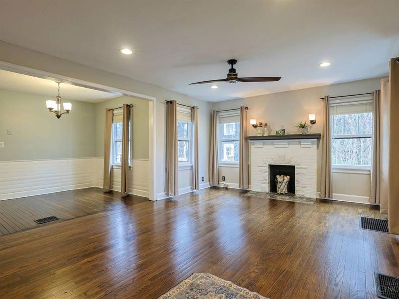 26 W Mills Avenue, Wyoming, OH 45215 Photo 9