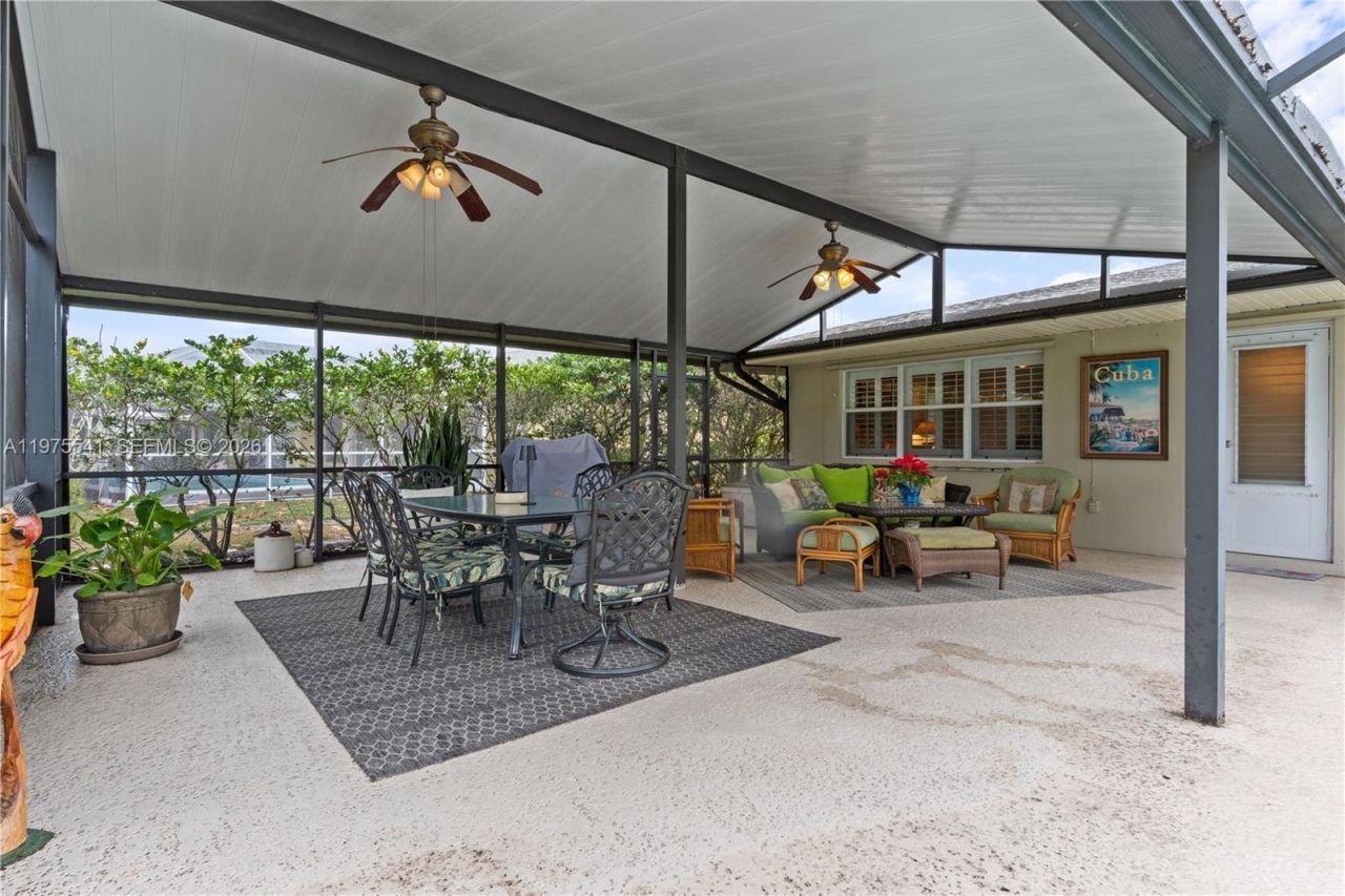 2802 SE Pine Valley St, Port Saint Lucie, FL 34952 Photo