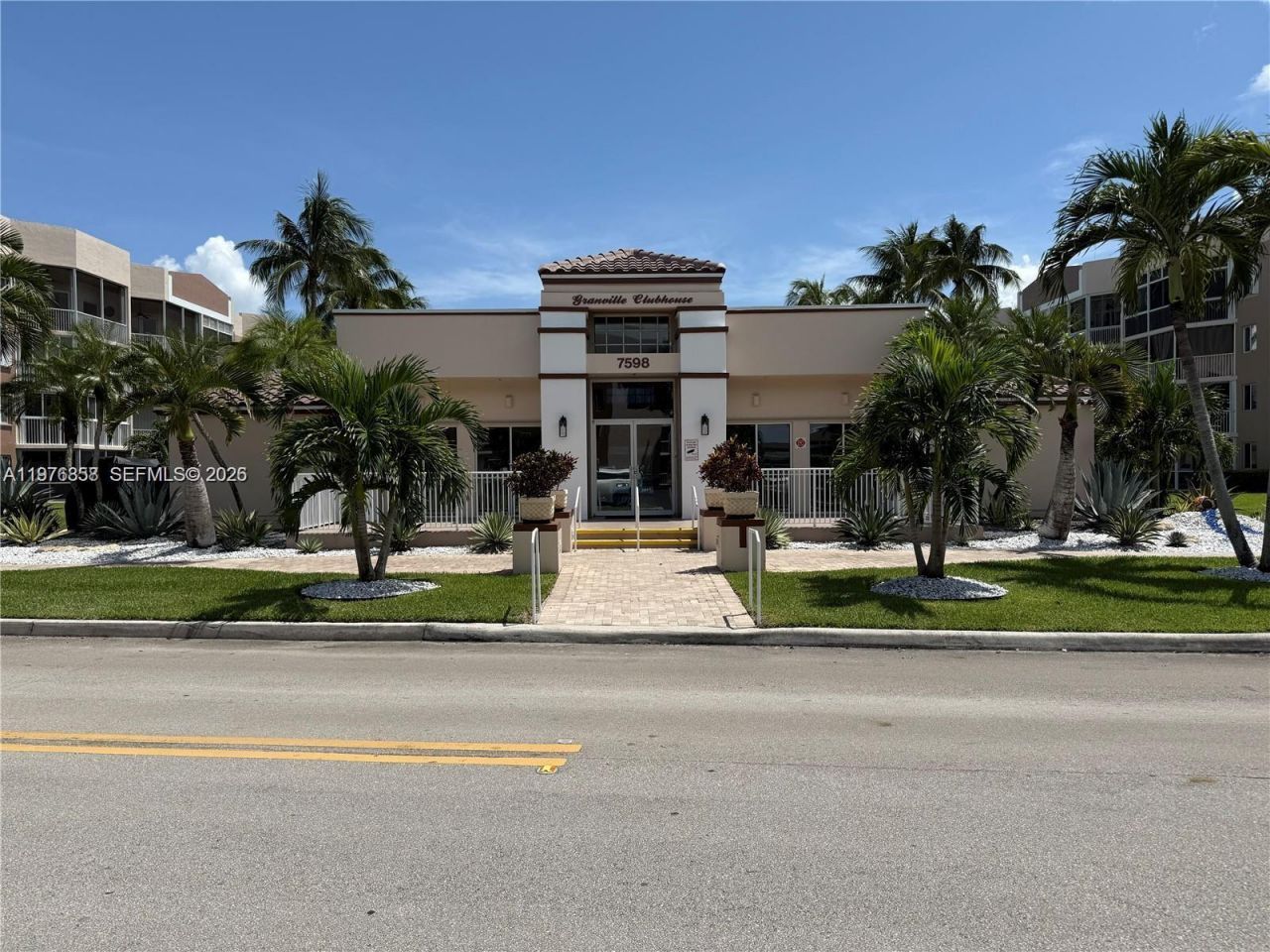 7730 Granville Dr , Unit 202, Tamarac, FL 33321 Photo