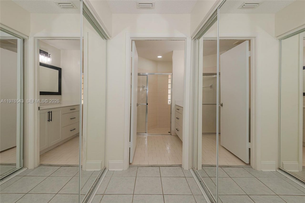 17925 SW 10th Ct, Unit 17925, Pembroke Pines, FL 33029 Photo