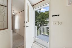 916 Periwinkle Pl. photo 4