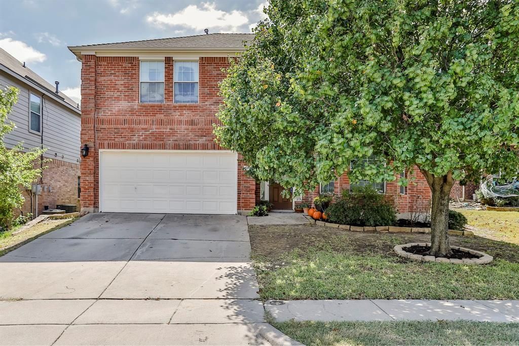 9921 Delamere Drive, Fort Worth, TX 76244 Main Photo