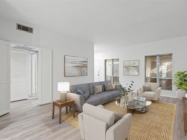 4320 Bellaire Drive S, Unit 236W, Fort Worth, TX 76109