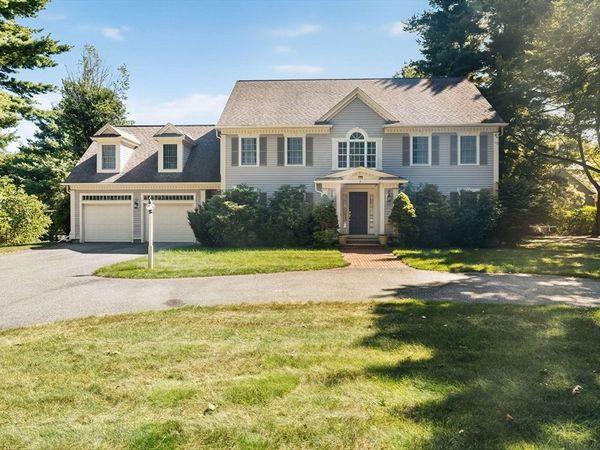 197 Wood St, Lexington, MA 02421