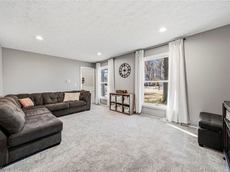 8285 Steeplechase Drive , Mentor, OH 44060 Photo 14