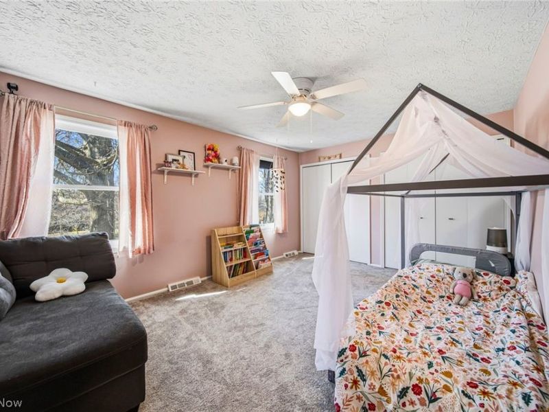 8285 Steeplechase Drive , Mentor, OH 44060 Photo 19