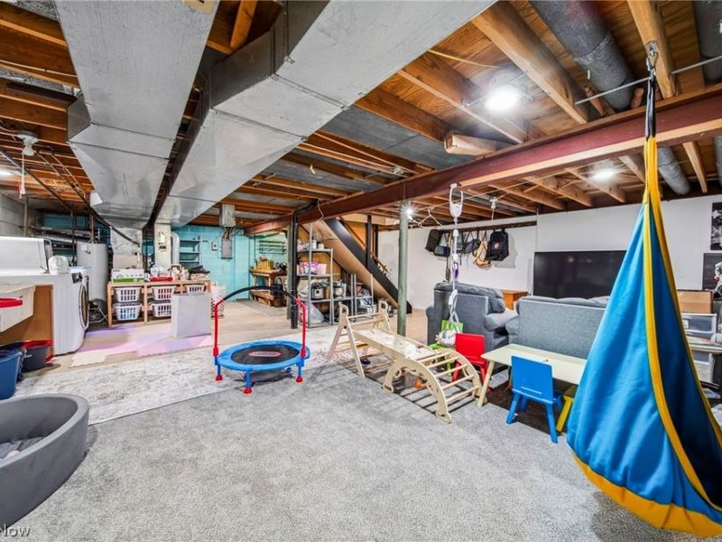 8285 Steeplechase Drive , Mentor, OH 44060 Photo 31