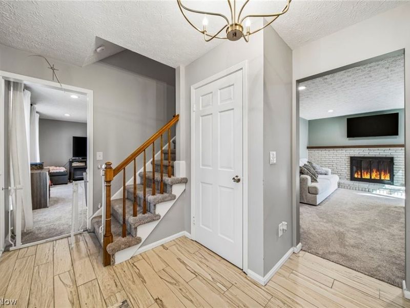 8285 Steeplechase Drive , Mentor, OH 44060 Photo 5