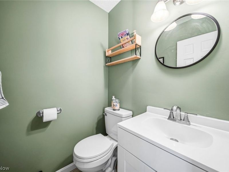 8285 Steeplechase Drive , Mentor, OH 44060 Photo 7