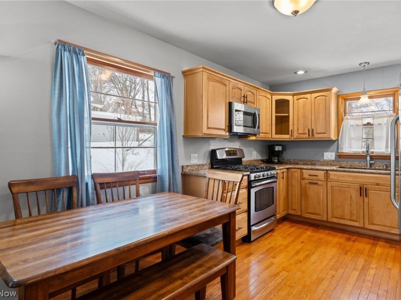 22 Youtz Avenue , Akron, OH 44301 Photo 10