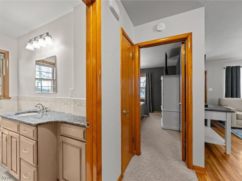 22 Youtz Avenue , Akron, OH 44301 Photo 18