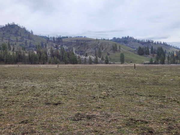 34XX Northport Flat Creek Rd, Kettle Falls, WA 99141