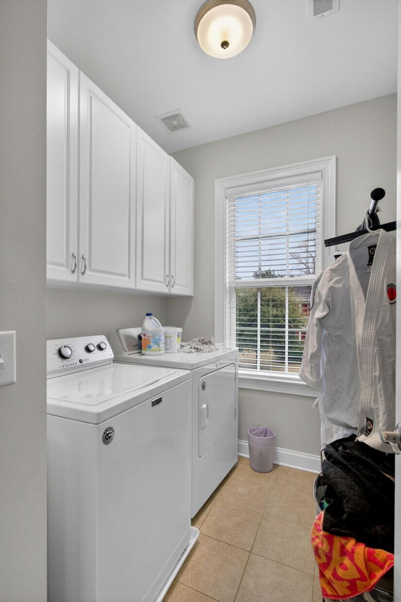 1737 Manassas Drive Photo 32