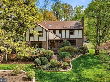 705 IRON POST ROAD, MOORESTOWN, NJ 08057