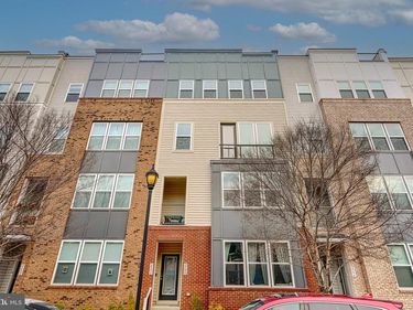 2596 NEABSCO COMMON PLACE, WOODBRIDGE, VA 22191