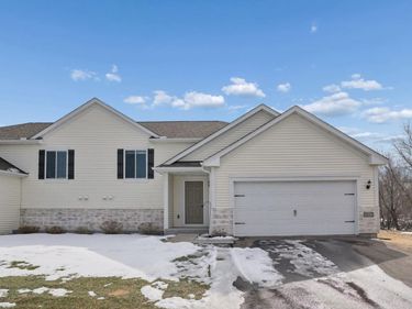 1012 White Tail Lane, Montrose, MN 55363