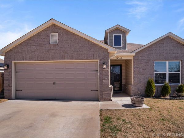 14303 N 73 Avenue E, Collinsville, OK 74021