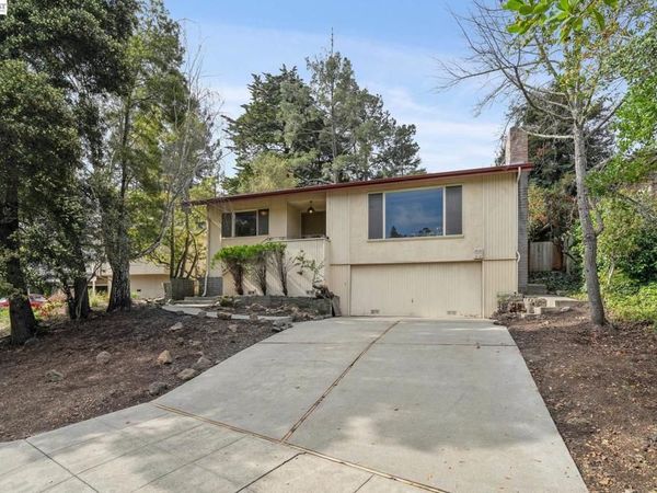 2033 2033 Trafalgar Pl, Oakland, CA 94611
