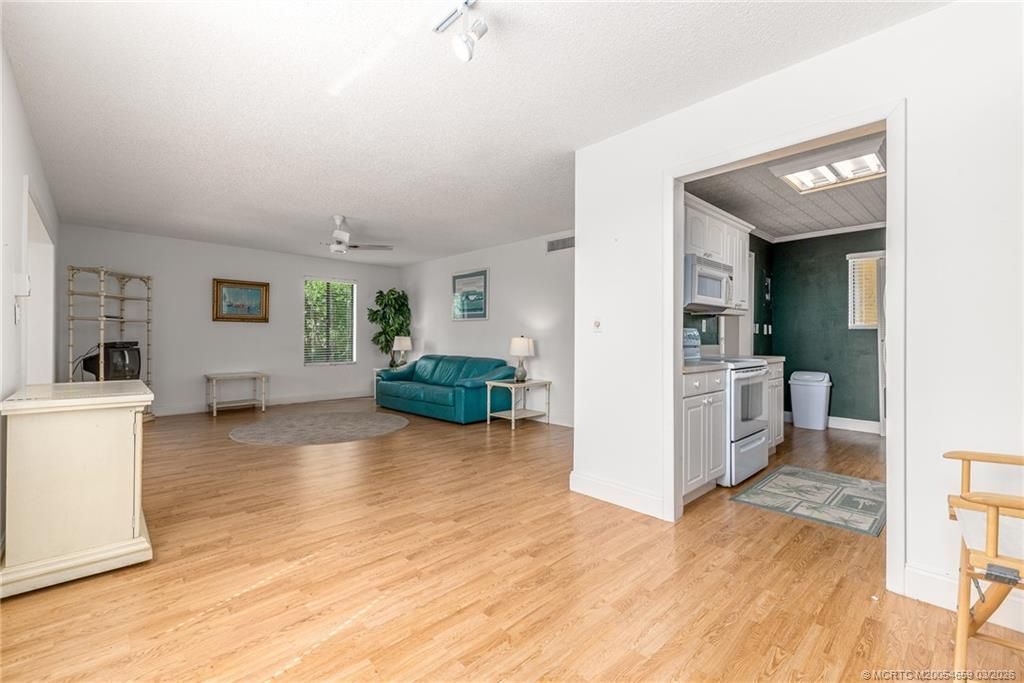 5393 SE Miles Grant Road, Unit 207, Stuart, FL 34997 Photo