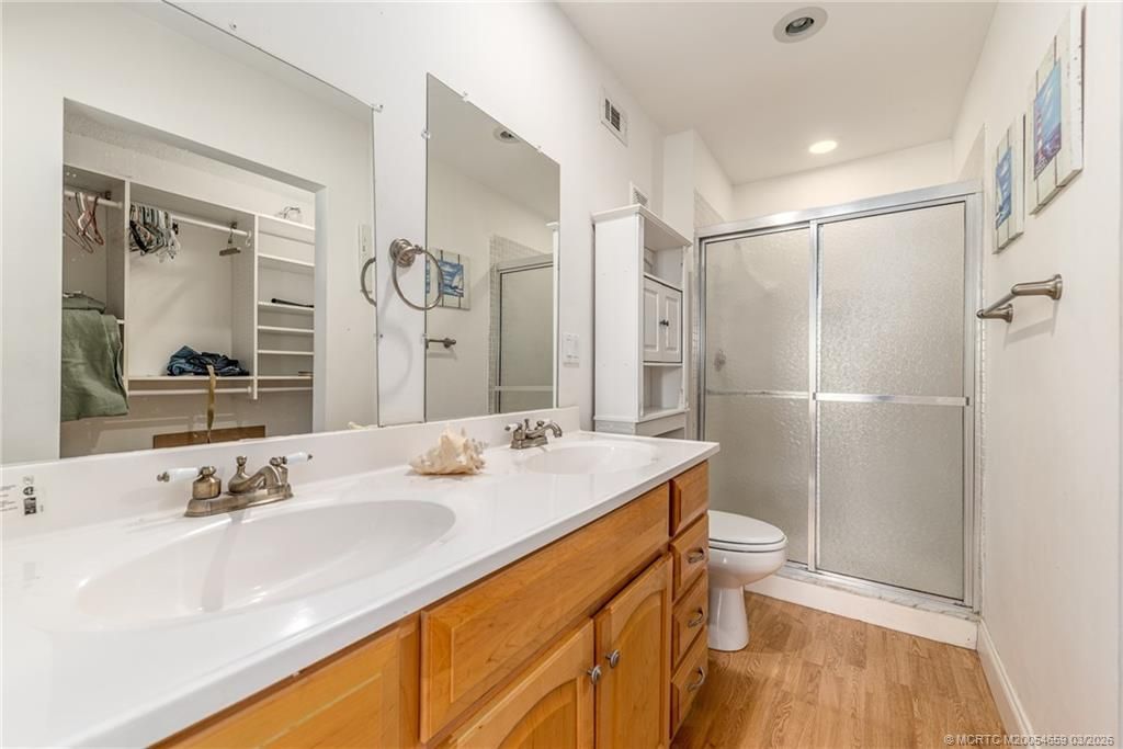 5393 SE Miles Grant Road, Unit 207, Stuart, FL 34997 Photo