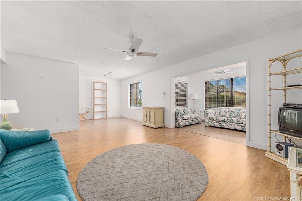 5393 SE Miles Grant Road, Unit 207, Stuart, FL 34997 Photo