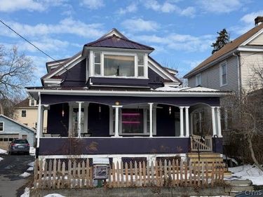 327 Robinson Street , Syracuse, NY 13203