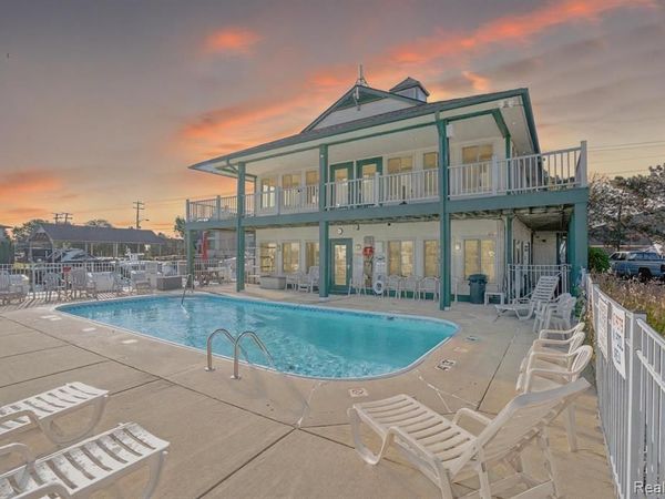 32081 N River Road , Harrison Twp, MI 48045