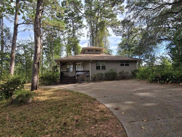 2927 Sharer Road , Tallahassee, FL 32312