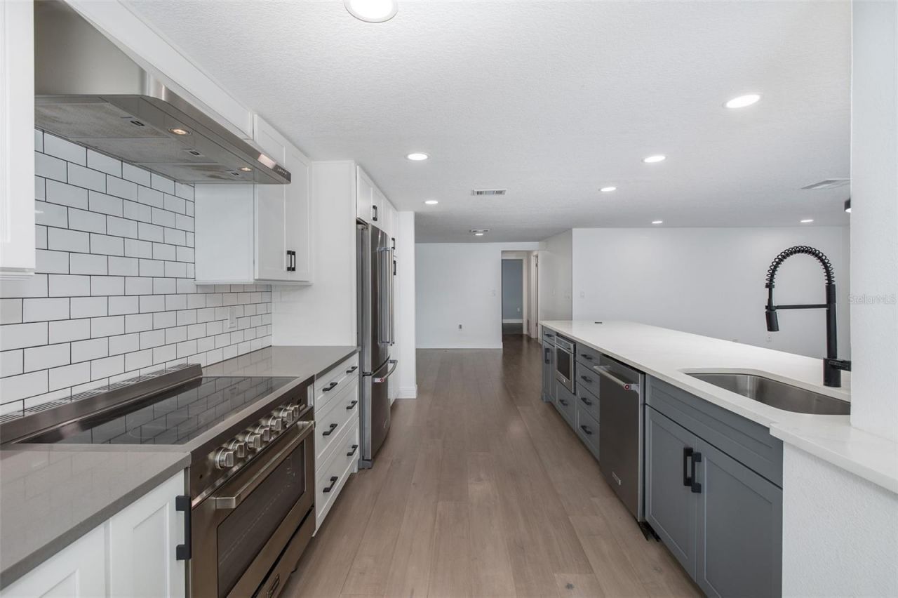 9816 San Mateo Way , Port Richey, FL 34668 Photo