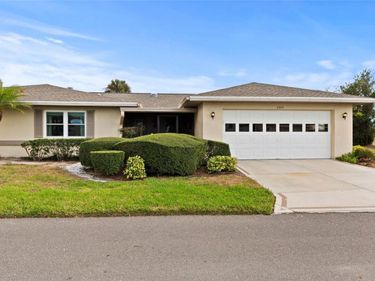 2305 LANCASTER DRIVE , SUN CITY CENTER, FL 33573