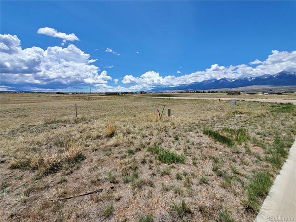 70 Mineral Road , Westcliffe, CO 81252