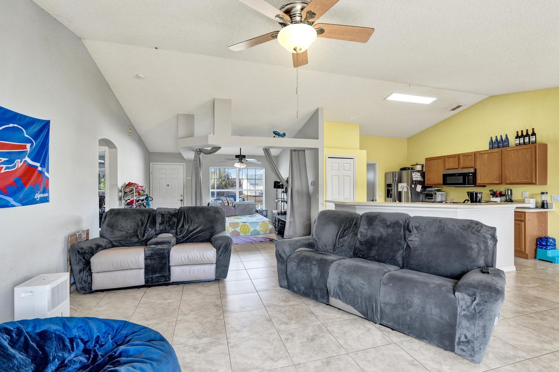 1020 SW Barbarosa Avenue, Port Saint Lucie, FL 34953 Photo