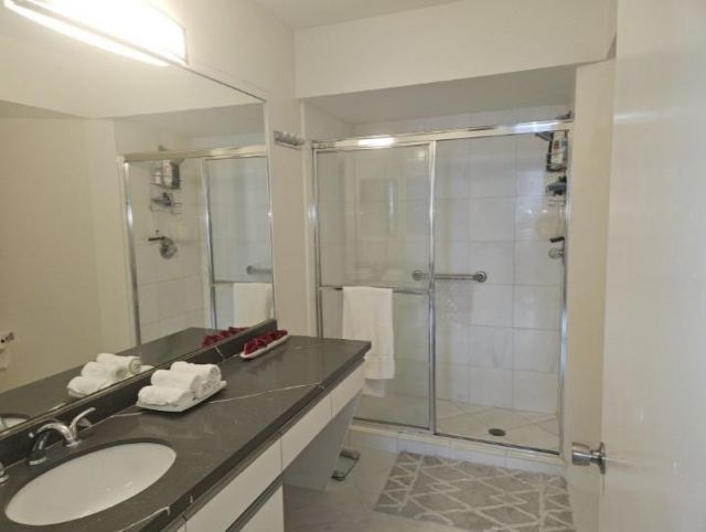 19195 NE 36th Court, Unit 2703, Aventura, FL 33180 Photo