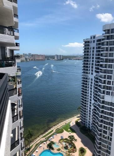 19195 NE 36th Court, Unit 2703, Aventura, FL 33180 Photo