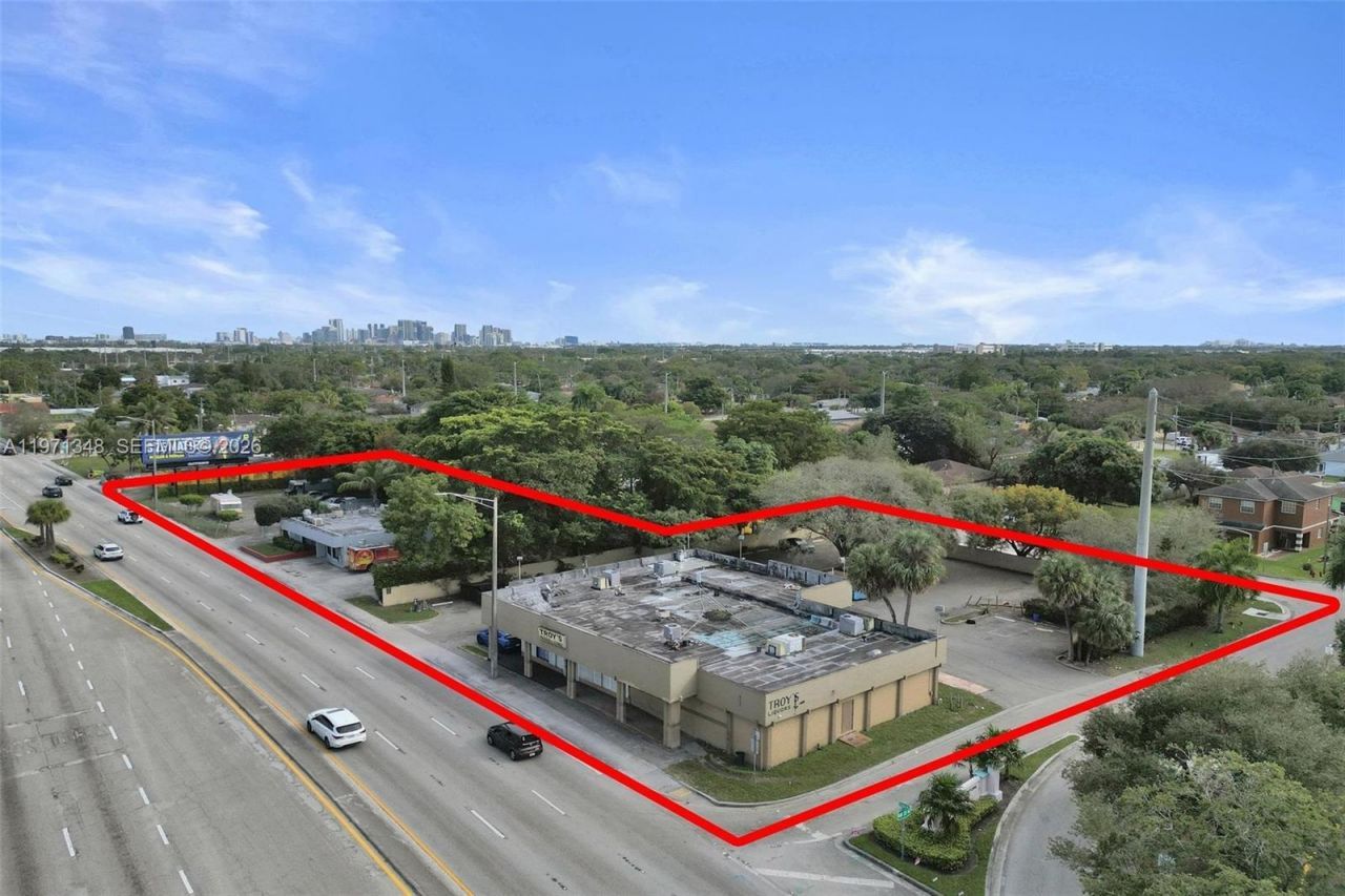 2990 W Sunrise Blvd, Fort Lauderdale, FL 33311 Photo