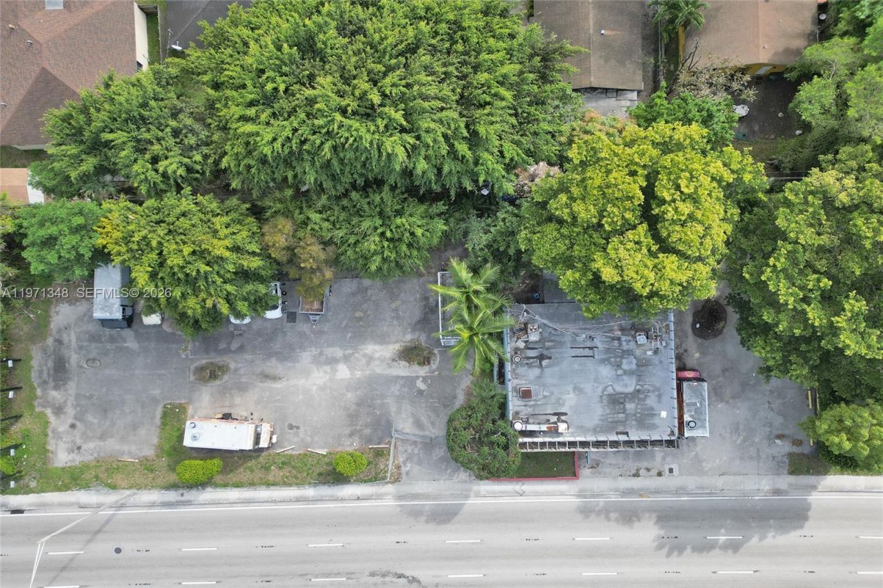 2990 W Sunrise Blvd, Fort Lauderdale, FL 33311 Photo