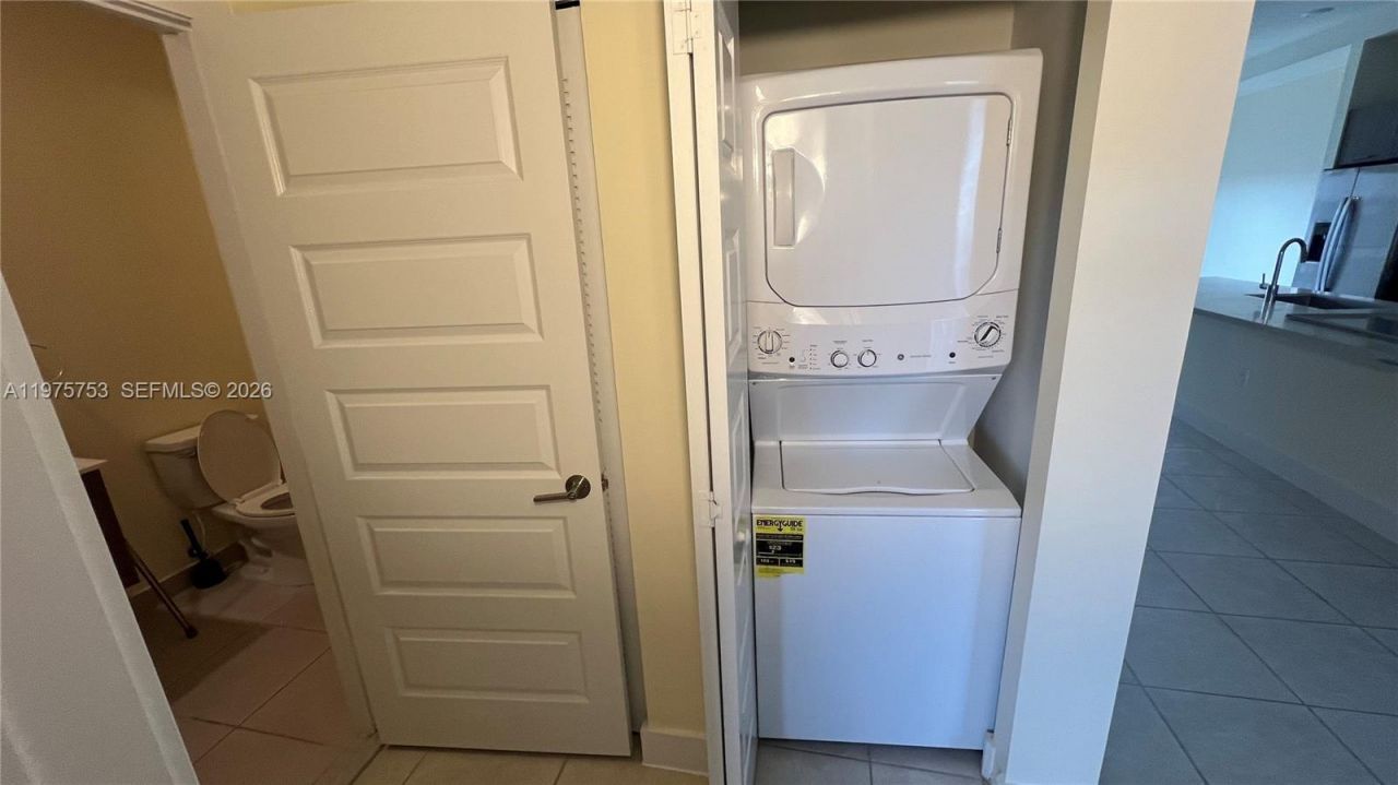 7915 NW 104th Ave , Unit 33, Doral, FL 33178 Photo